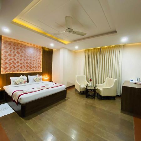 Hotel Ajay International Allāhābād Junction Eksteriør billede