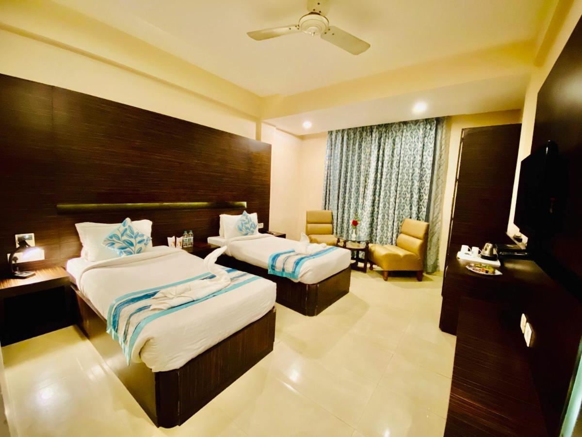 Hotel Ajay International Allāhābād Junction Eksteriør billede